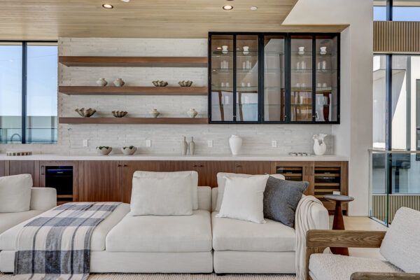 Altamura - 1404 Manhattan_Living room8
