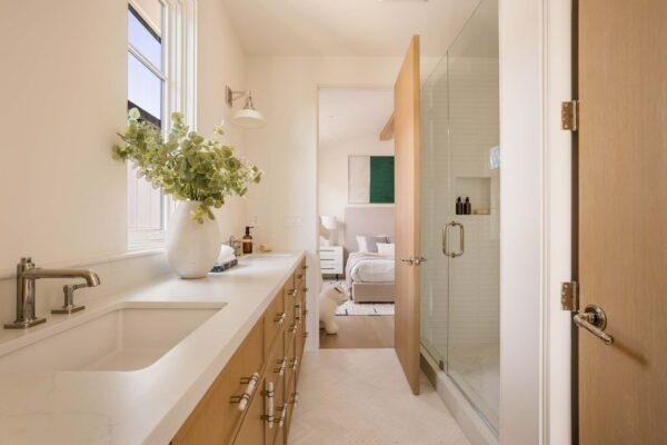 22.657-27th-St-Manhattan-Beach-2026-MvN-059