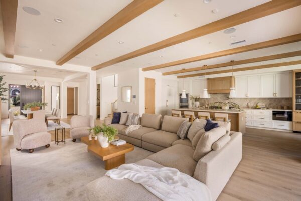 3.657-27th-St-Manhattan-Beach-2026-MvN-018