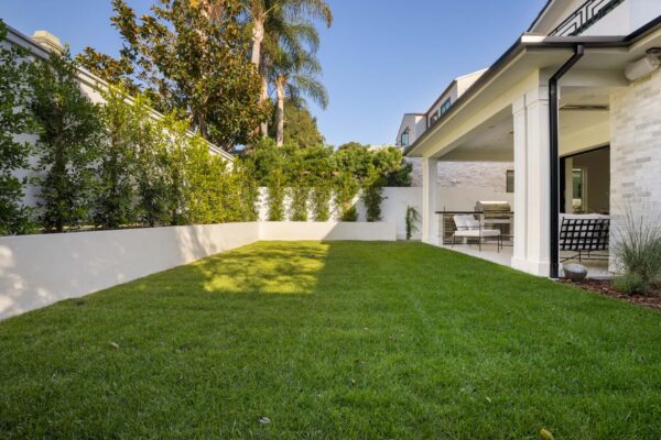 32.657-27th-St-Manhattan-Beach-2026-MvN-030